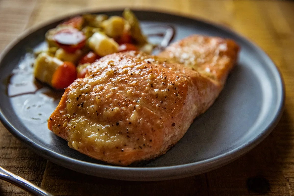 ¡18 recetas de salmón para darle vida a tu cena entre semana! ¡18 recetas de salmón para darle vida a tu cena entre semana!