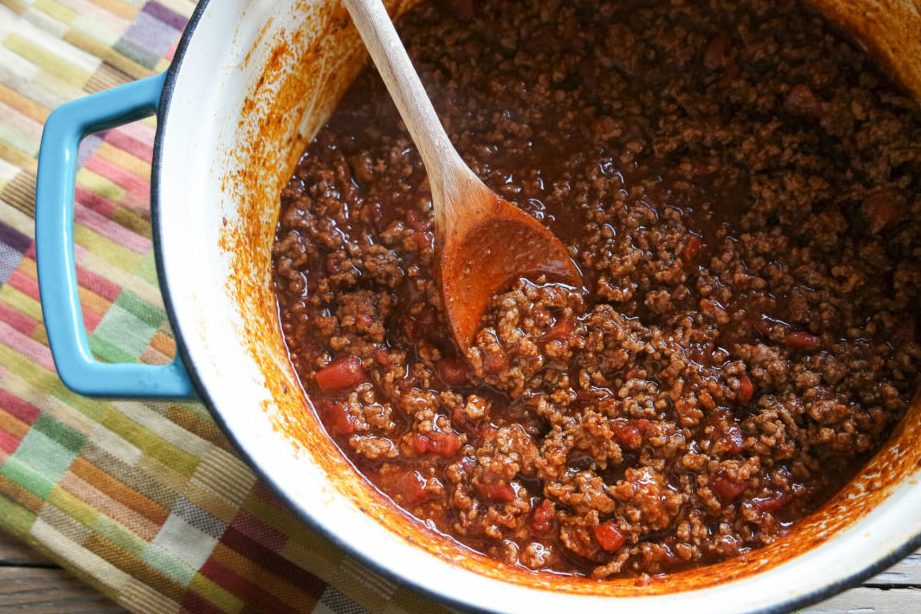 Receta clásica de chile con carne de res Lone Star (¡sin frijoles!) – Jess Pryles