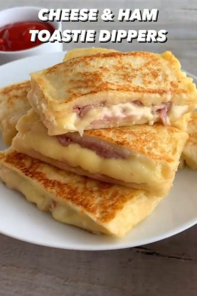 Tostadas De Queso Y Jamón |