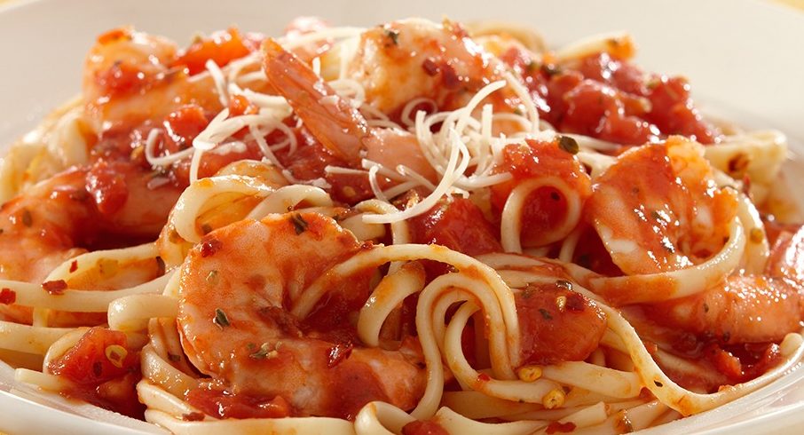 Pasta Marinara Con Camarones |