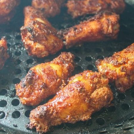 Alitas de pollo ahumadoras de pellets Traeger - The Food Hussy